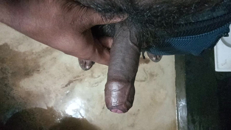 John Denver: Une étudiante indienne à la chatte étroite se fait baiser pour la première...