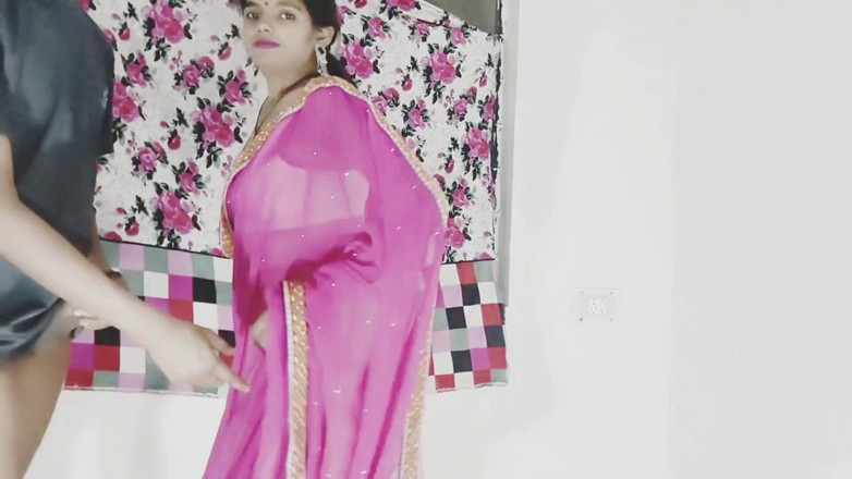 Vija: 印度女仆高清视频