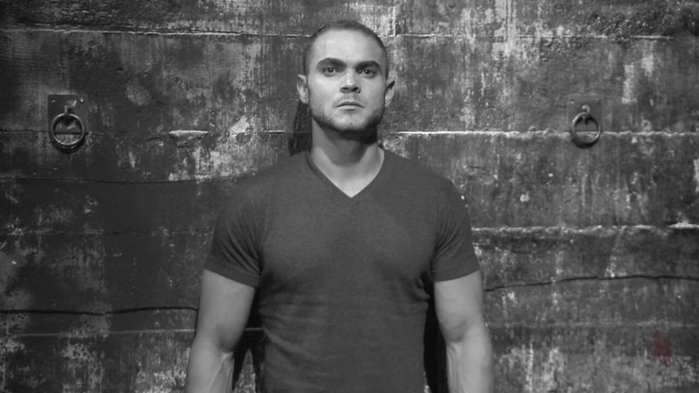 30 Minutes of Torment: Svalnatý hřebec Brock Avery mučil a šukal