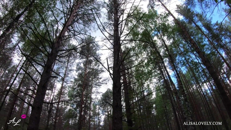 Alisa Lovely: Young couple walks through the woods and fucked in the...