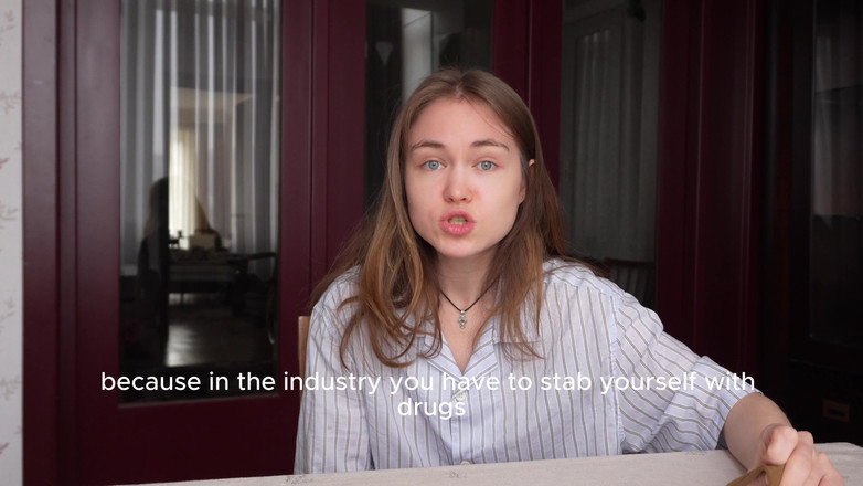 Kira Stone: 마치 음경이 몇 시간이고 서 있는 것처럼??? 나도 갖고 싶어! 그리고 남성 발기의 다른 비밀들