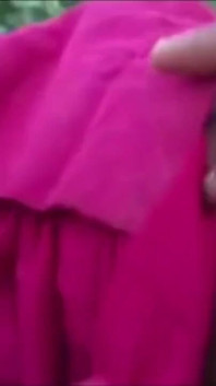 Dorf Bhabhi Wird Vom Feldbesitzer Im Senfgebiet Im Doggystyle Gefickt