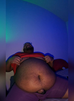 Blkhole420: Půl a půl chug v úterý v noci a nová masážní...