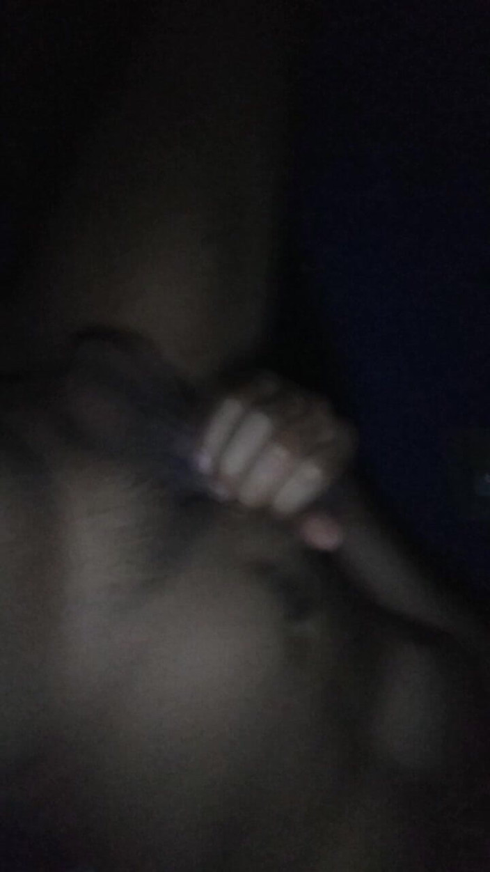 AlexAlejandro13: Tận hưởng buổi tối với khách hàng