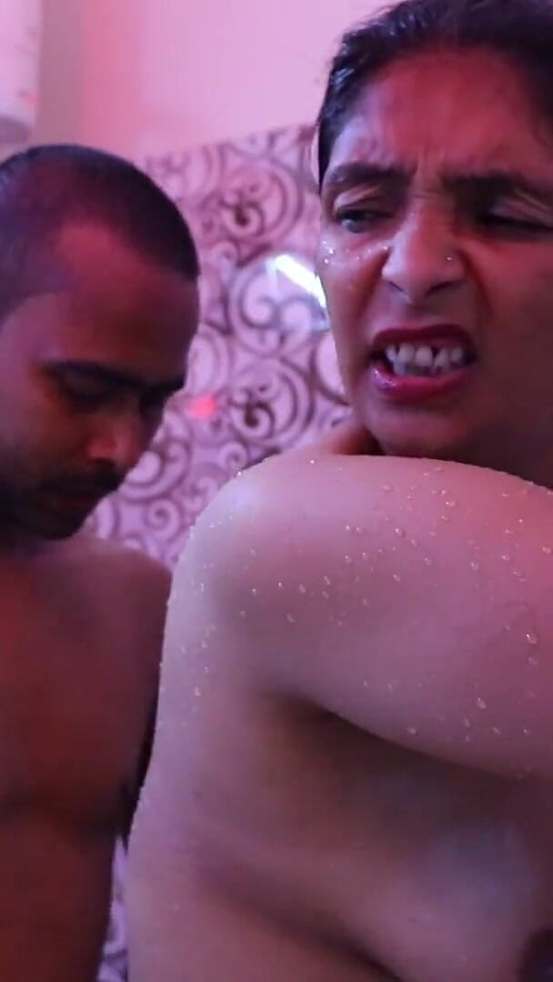 IndianBlueFilms: Sex with Real Bhabhi in Shower Step Brother Away for...