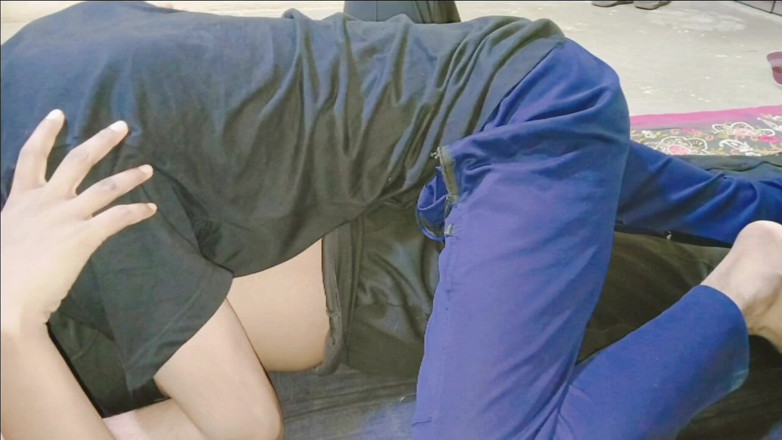 Graphic joy: Due giovani coppie fanno sesso con la camera d'albergo bella...