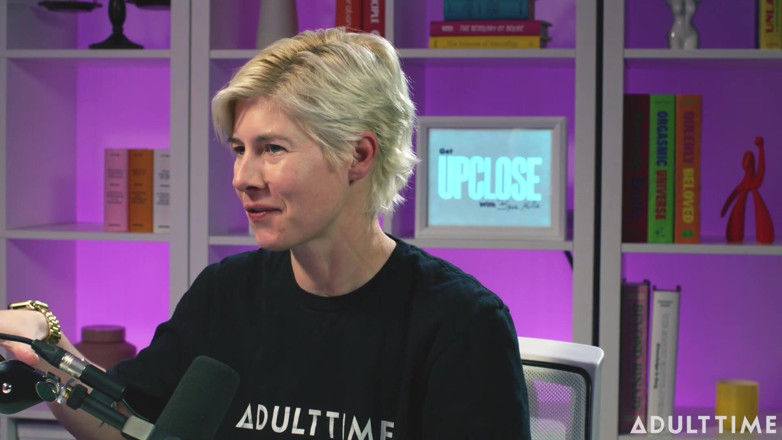 Adult Time Podcast: Hailey Rose Says People Underestimate Kissing and Intimacy