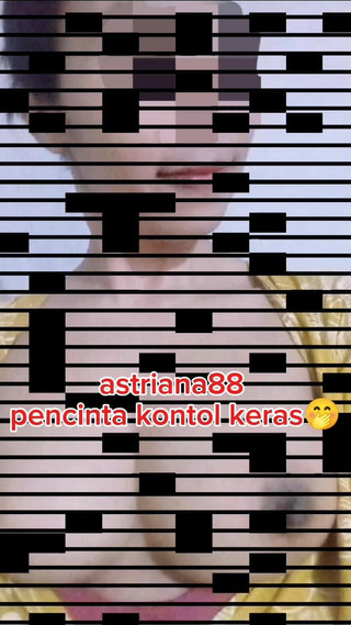 Astriana88: 看看我的乳房，你可以看到直到最后