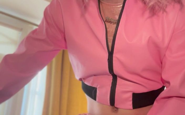 Jessica silk: Джесс Шовк катається на ділдо