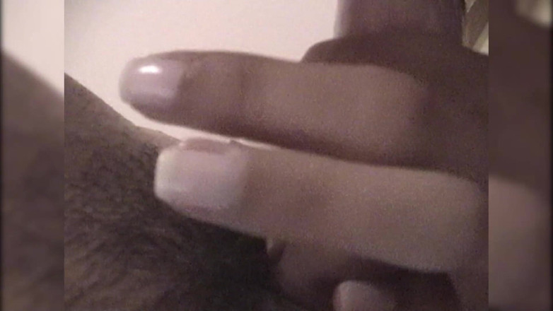 Amateurs videos: She loves to suck my cock and give me her...