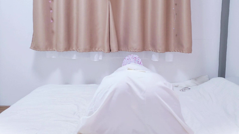 LittleMuslim: A Malaysian Hijabi Girl Teasing with White Abaya Showing off...