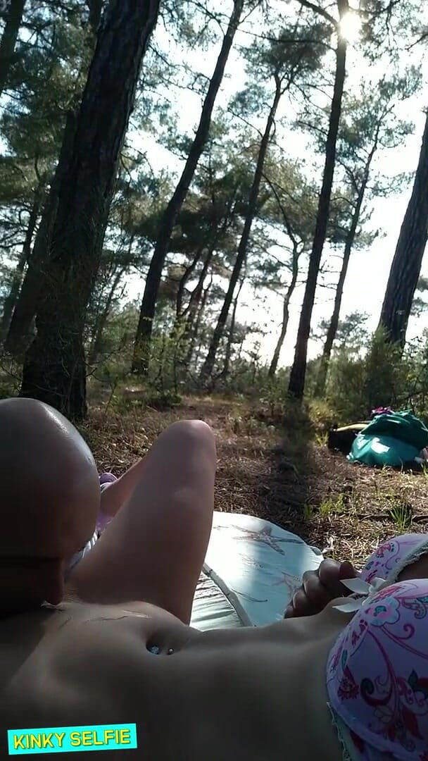 Sasha Bikeyeva: Selfie pervers - lins de pizdă cu ejaculare masivă după lins în...