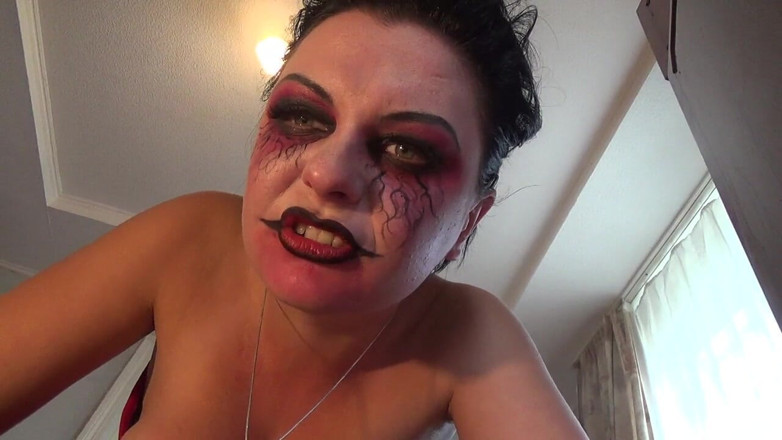 Goddess Misha Goldy: ¡Te arrepentirás mucho de haber venido a casa de Joker!