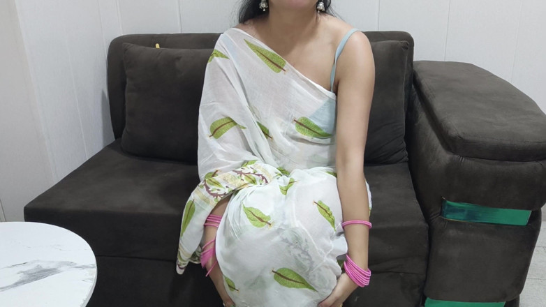 Saarabhabhi6: Indian Step Mom Fucked by Step Son with Dirty Talk...