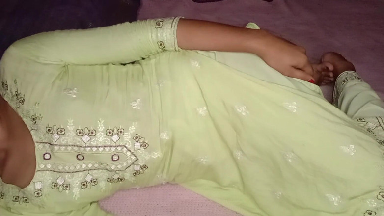 Deshi women: दोस्त के घर में सबसे सुंदर भारतीय जोड़ा रोमांस सुंदर तस्नीम