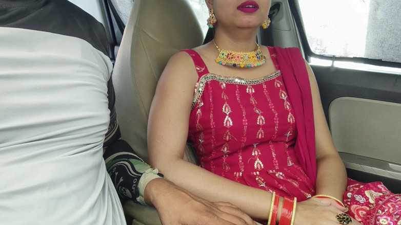 Hornycouple149: Cute Desi Indian Beautiful Bhabhi Gets Fucked with Huge Dick...