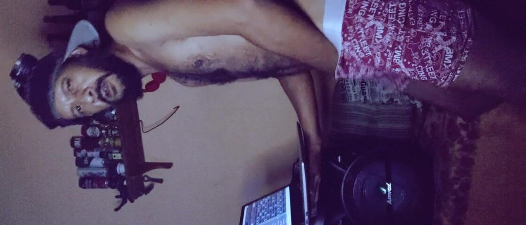 Stink HairyMale: Remix sensuel