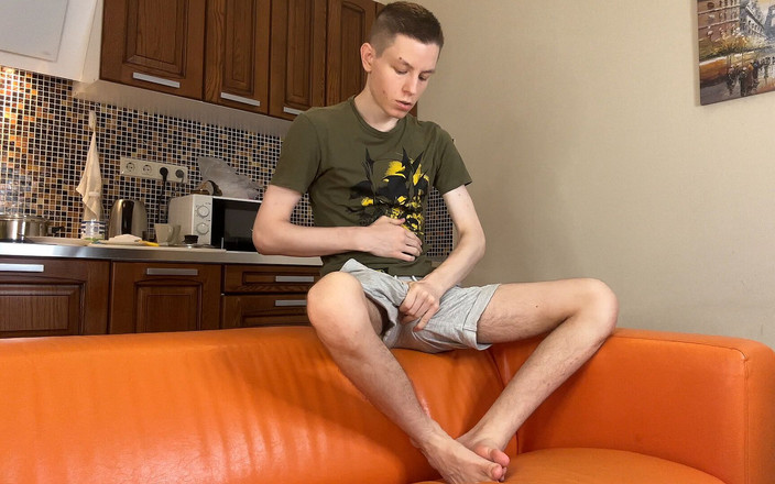 Morflot24: バットマンは再びいたずらですが、とても大きいです!