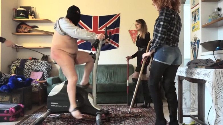 Lady Mesmeratrix Official: Раба жорстко покарали від фемдом краль під час вправ
