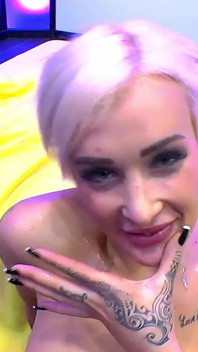 Ggg - MILF chce spermy od wszystkich kutasów