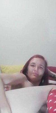 Ami si pelacur sange ngentot memeknya tengah malam