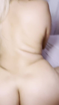 Üvey kız kardeşle vahşi kırbaçlı doğum günü seksi - büyük memeli sarışın Adaline Star yüze boşalmak için yalvarıyor