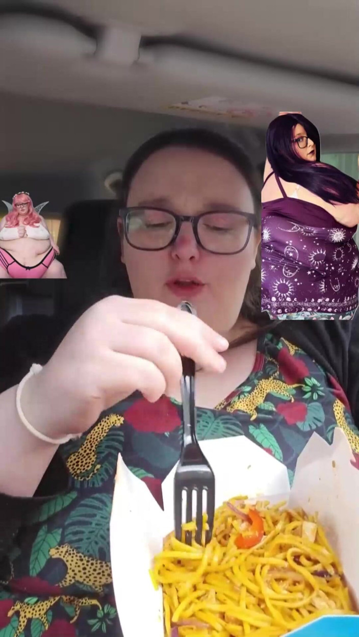 SSBBWLadyBrads: Grandota se entrega a un sabroso regalo