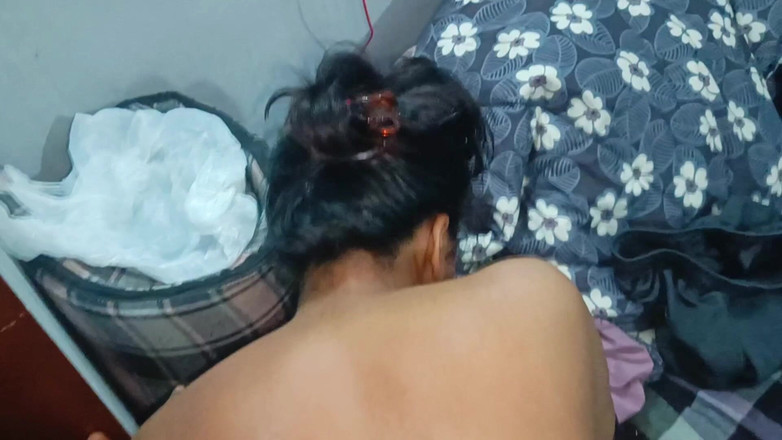 Hotty_ragini: Trh Gayi na Jija Ji Ne Mujhe Chod Kar Meri...