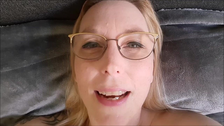 Sally Secret: मेरे चेहरे में!! (डर्टी टॉक पुर)