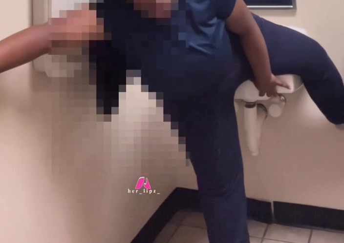 Anye Meshell: Ahhh... ghostface está na porta!