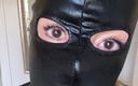 Chiron: Gasmask a Hooded Mistress Session s Kellieblue_uk. U37722496