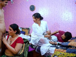 Desi Bold Movies: Хардкорный секс вчетвером доктора дези и медсестры с paitents, фильм целиком