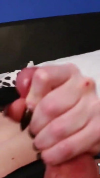 TRANSEROTICA trans Cassie Wood anal brinca e se masturba