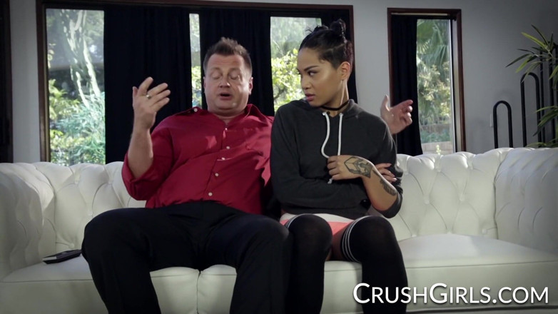 Crush Girls: Crush girls - Honey Gold lets her stepfather pound her little...