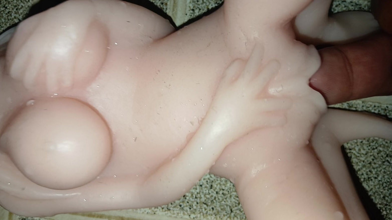 LunaDesire: Stiefschwester berührte meine süße 19-jährige, bis ich zum orgasmus gekommen bin.