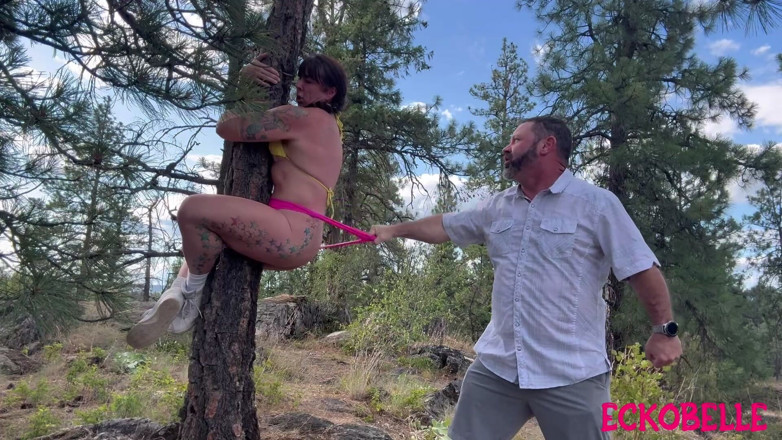 Ecko Belle: Mięśni mamusia dzika Wedgie
