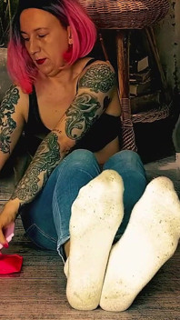 Lady Angela Doing Make up While You Stare at My Dirty White Socks MILF Jeans