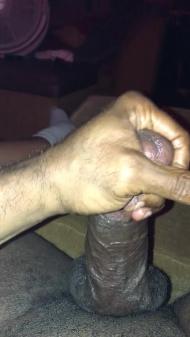 Harrypalms68: Masturbando mi trazo