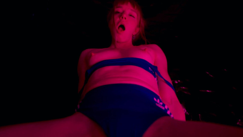 Jolie Lyon: 継母が出て行った?さあ、さっさと行って