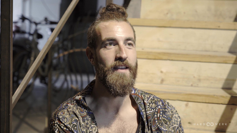 HardWerk: Yoga Bang Bts