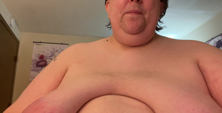 Moobdood: シャワーから上がったばかりで、敏感で巨大に感じています!