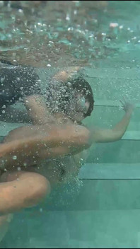 Marina Gold Learning How to Breathe Suck Fuck Eat Cum Underwater
