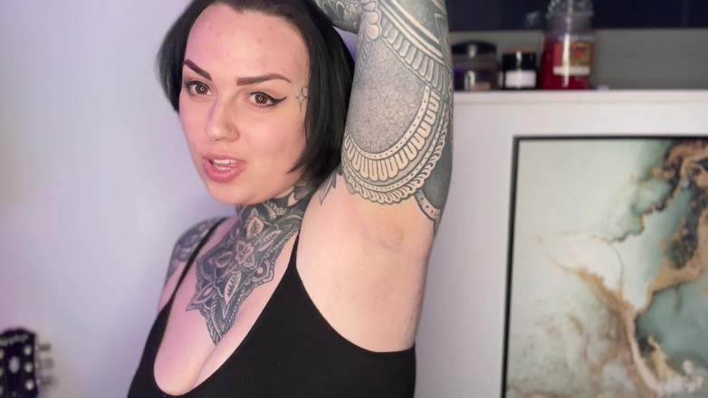 Miss Valentina: Milovník podpaží