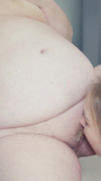 Jana & Edina Della Mia Matrigna Pelosa Matura BBW Sono Tornate!