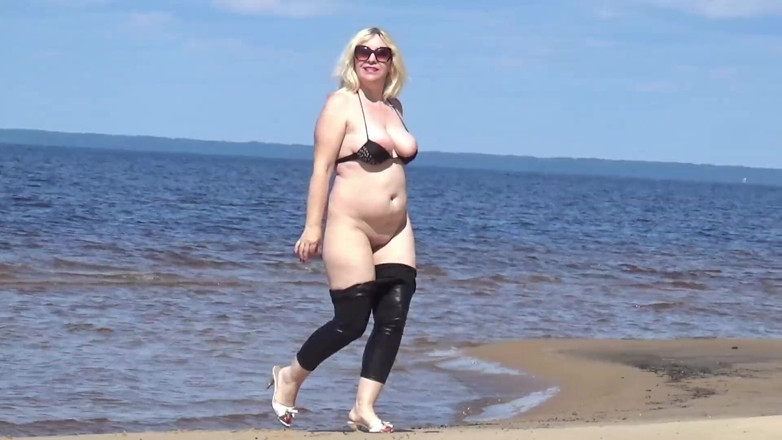 RedRoseRus: Rabuda de couro - Walk Beach