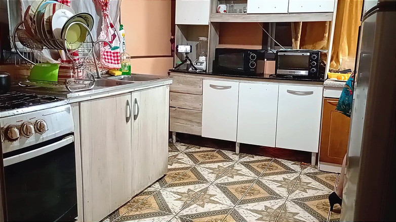 BBW Kelly Mom: Rekaman seks asli di dapur