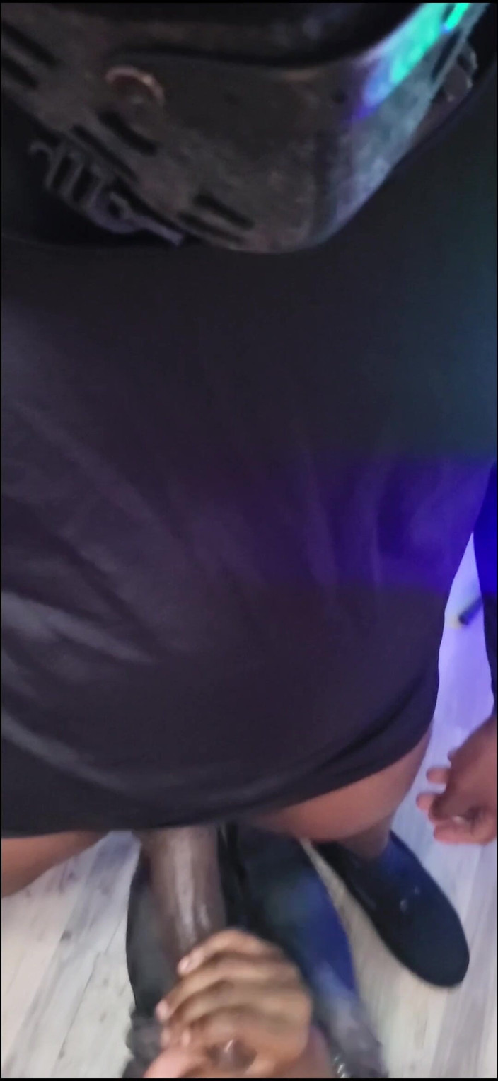 Wondahead21: Beyaz CD'li fahişenin üstten kamerası et yiyor ve döl ️ yutuyor