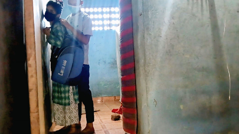 Tip_top_mall: インドの恋人たちの巨根MMS