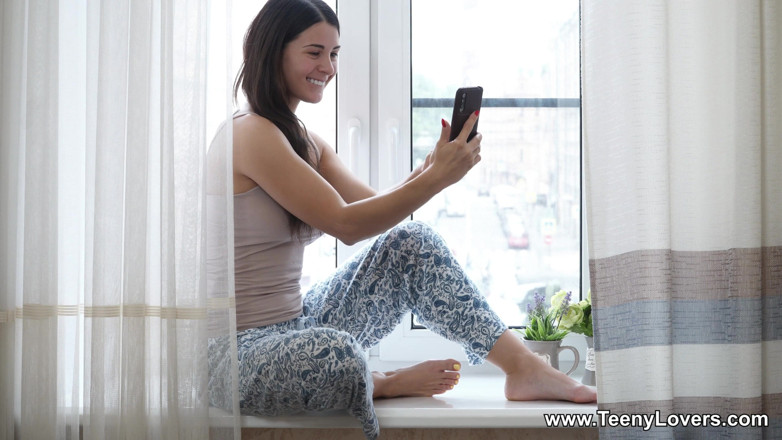 Teeny Lovers: Нашел идеальную тинку-любовницу