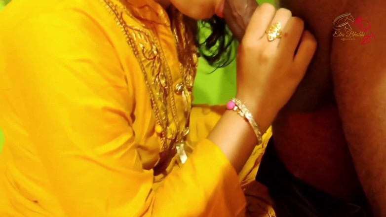 Eliabhabhi: Секс с шурином, когда сводной сестры не было дома (секс прелюдия)